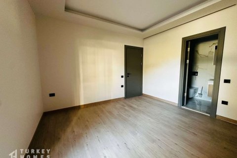 2+1 Wohnung in Kusadasi, Aydin, Türkei Nr. 233202 - 17