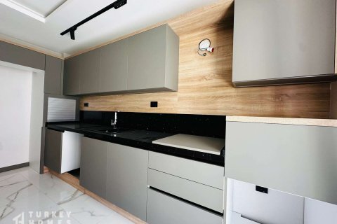 2+1 Wohnung in Kusadasi, Aydin, Türkei Nr. 233202 - 10