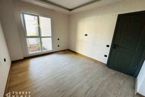 2+1 Wohnung in Kusadasi, Aydin, Türkei Nr. 233202 - 22