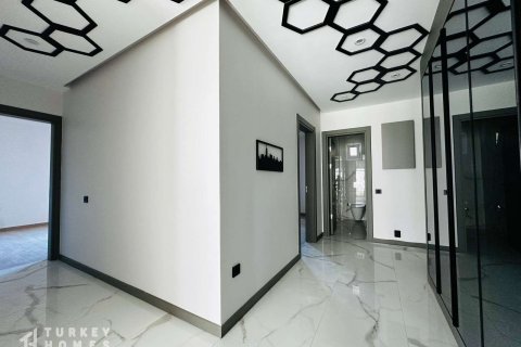 2+1 Wohnung in Kusadasi, Aydin, Türkei Nr. 233202 - 7