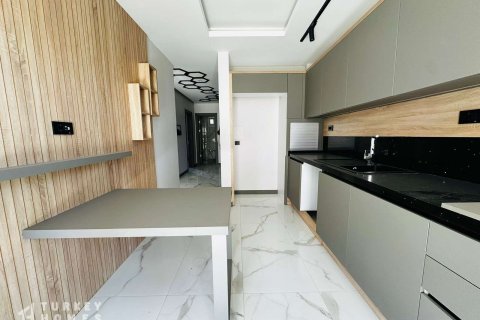 2+1 Wohnung in Kusadasi, Aydin, Türkei Nr. 233202 - 11