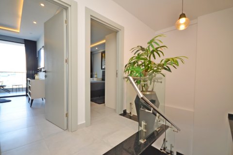 Аренда квартиры  в Аланье, Анталье, Турция 2+1, 120м2, №216849 – фото 13