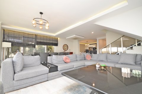 3+1 Villa i Alanya, Antalya, Tyrkiet Nr. 216848 - 9