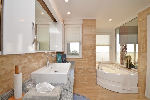 3+1 Villa i Alanya, Antalya, Tyrkiet Nr. 216848 - 4