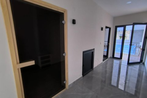 Lejlighed i Oba, Antalya, Tyrkiet Nr. 228074 - 17