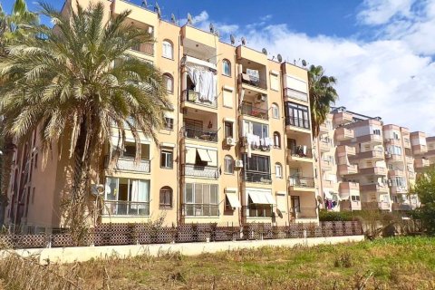 آپارتمان در Mahmutlar ، ترکیه 80 متر مربع. شماره 228071
