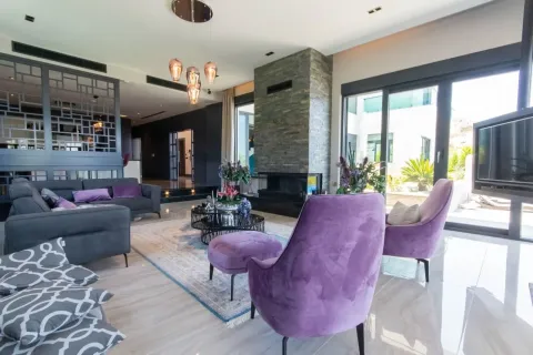 5+1 Villa  i Alanya, Antalya, Tyrkia Nr. 219527 - 4