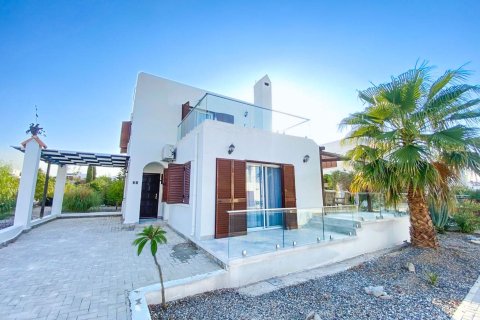 Villa  in Girne,  Nr. 216075 - 6