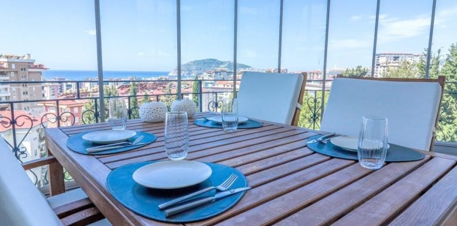 3+1 Apartment  in Cikcilli, Antalya, Turkey No. 219244