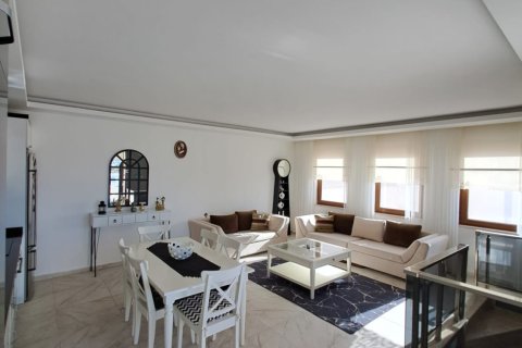 2+1 Villa  in Alanya, Antalya, Türkei Nr. 219249 - 3