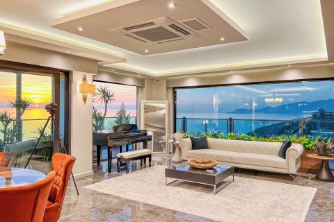 Daire  4+1  Mahmutlar, Antalya, Türkiye №219393