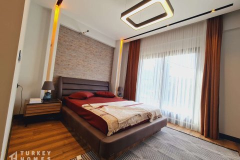 3+1 Wohnung  in Kusadasi, Aydin, Türkei Nr. 233207 - 14