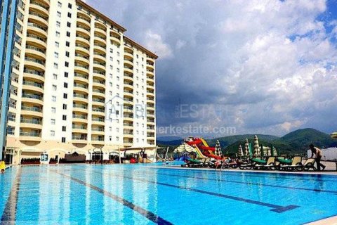 2+1 Wohnung  in Mahmutlar, Antalya, Türkei Nr. 231928