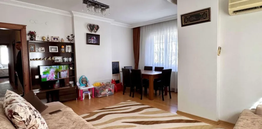 2+1 Apartment  in Alanya, Antalya, Turkey No. 224125