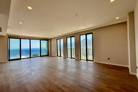 4+1 Lejlighed  i Antalya, Tyrkiet Nr. 227548