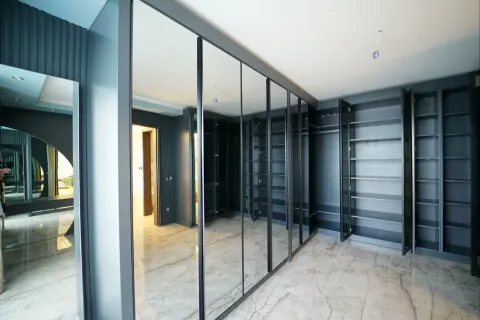 4+1 Villa  i Alanya, Antalya, Tyrkiet Nr. 219610 - 17