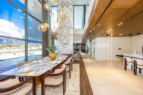 ویلا در  Alanya ، ترکیه 4 خوابه ، 660 متر مربع.  شماره 215005 - 17