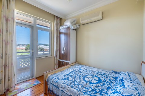 Villa for sale  in Alanya, Antalya, Turkey, 4 bedrooms, 250m2, No. 218012 – photo 10