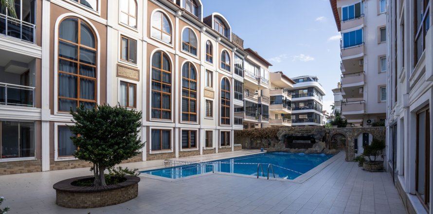 3+1 Apartment  in Oba, Antalya, Turkey No. 218013