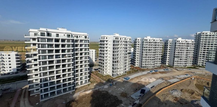 3+1 Apartment  in Long Beach, Iskele, Northern Cyprus No. 223435