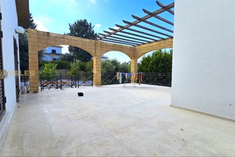 Продажа виллы  в Лапте, Гирне, Северный Кипр 3+1, 169м2, №214476 – фото 22