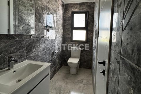 Penthouse for sale in Girne, Northern Cyprus, 1 bedroom, 102m2, No. 215175 – photo 17