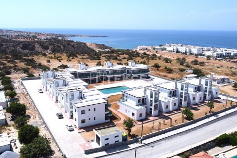Penthouse for sale in Girne, Northern Cyprus, 1 bedroom, 102m2, No. 215175 – photo 1
