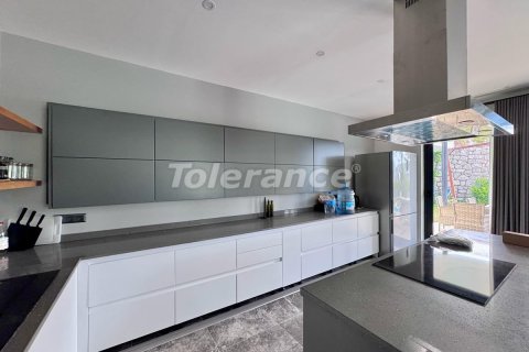 Продажа виллы  в Бодруме, Мугле, Турция 5+2, 200м2, №213256 – фото 13