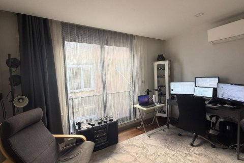 Продажа квартиры  в Муратпаше, Анталье, Турция 3+1, 150м2, №213248 – фото 18