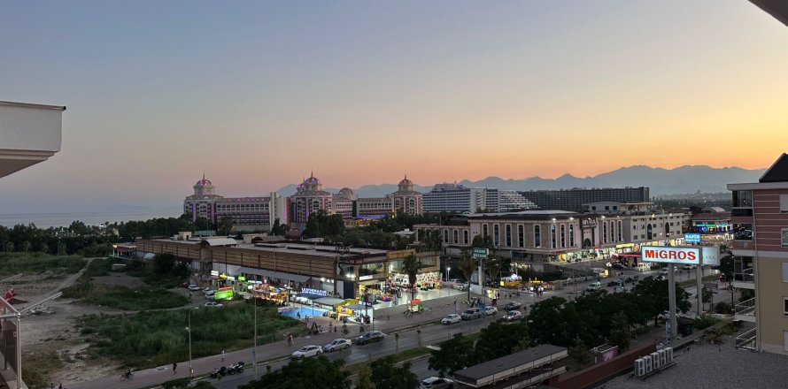 3+1 Apartment  in Antalya, Turkey No. 221177