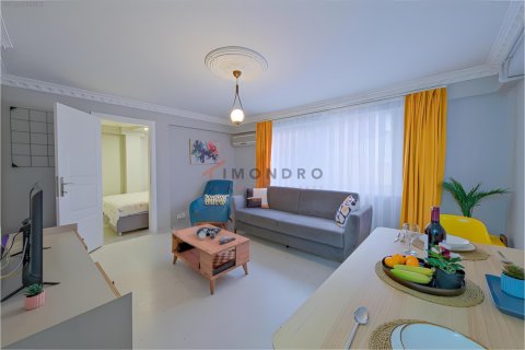 2+1 Wohnung  in Beyoglu, Istanbul, Türkei Nr. 221179