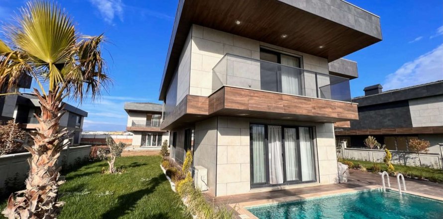 Villa 5+1 İstanbul, Türkiye №233255
