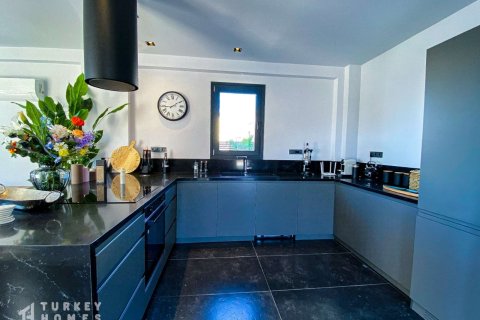 4+1 Villa i Fethiye, Mugla, Turkiet Nr. 232779 - 3