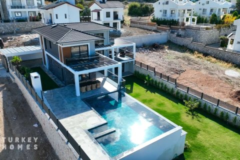 Villa 4+1 Ovacık, Muğla, Türkiye №232775