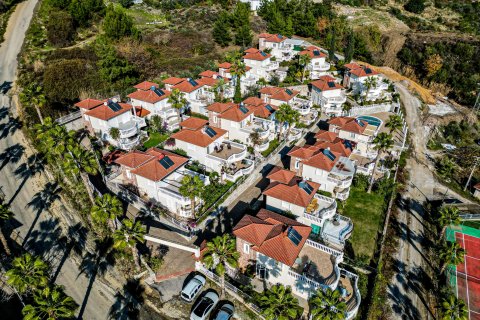 2+1 Villa  i Alanya, Antalya, Turkiet Nr. 217382 - 17