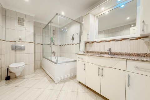 Продажа квартиры  в Махмутларе, Анталье, Турция 2+1, 150м2, №222414 – фото 14