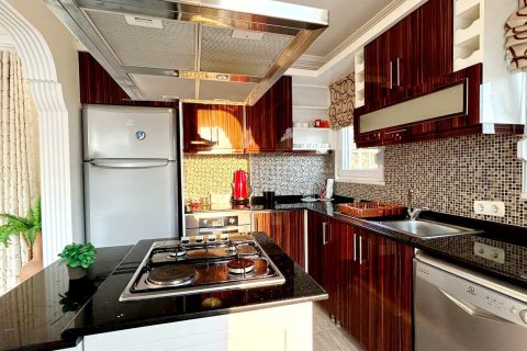 3+1 Villa  i Kestel, Antalya, Tyrkia Nr. 213583 - 32