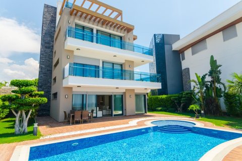 Продажа виллы в Конаклы, Анталье, Турция 5+1, 520.0м2, №213582 – фото 1