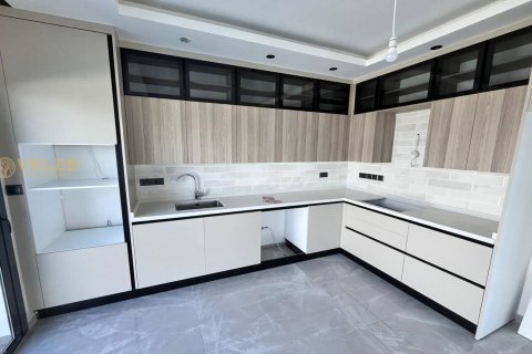 Villa for sale  in Ozankoy, Girne, Northern Cyprus, 4 bedrooms, 199m2, No. 214095 – photo 8
