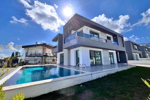 4+1 Villa in Ozankoy, Girne, Northern Cyprus No. 214095