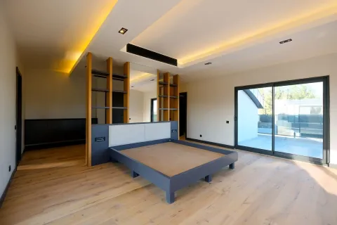 آپارتمان در  Mugla ، ترکیه 5 خوابه ، 444 متر مربع.  شماره 224053 - 4