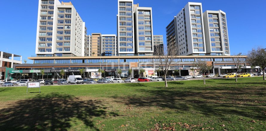 3+1 Apartment  in Antalya, Turkey No. 216212