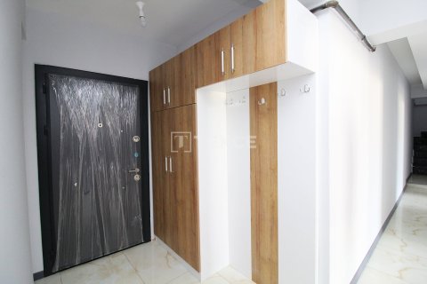 Apartment for sale  in Bursa, Turkey, 2 bedrooms, 120m2, No. 216209 – photo 13