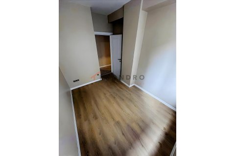 Apartment for sale in Üsküdar, Istanbul, Turkey, 2 bedrooms, 100m2, No. 215467 – photo 12