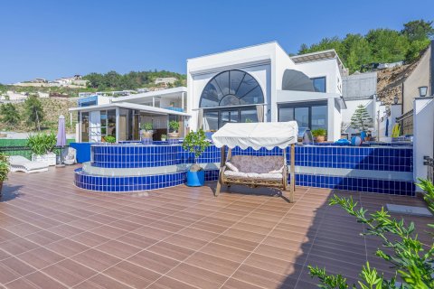 ویلا در  Alanya ، ترکیه 3 خوابه ، 200 متر مربع.  شماره 217331 - 17