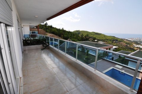 ویلا در  Alanya ، ترکیه 5 خوابه ، 300 متر مربع.  شماره 217330 - 13