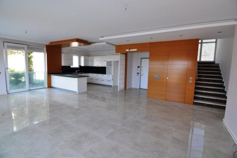 ویلا در  Alanya ، ترکیه 5 خوابه ، 300 متر مربع.  شماره 217330 - 4