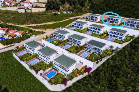 ویلا در  Alanya ، ترکیه 5 خوابه ، 300 متر مربع.  شماره 217330 - 23