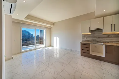 Продажа квартиры  в Аланье, Анталье, Турция 1+1, 47м2, №223755 – фото 2