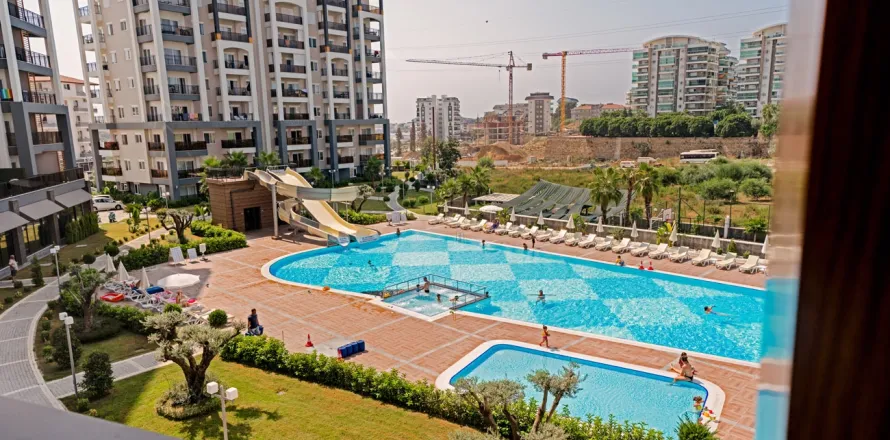 Квартира  1+1 в Аланье, Анталья, Турция №223756